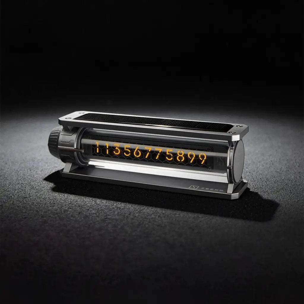 Автовизитка, авто табличка Zeekr, с подсветкой на солнечной батарее