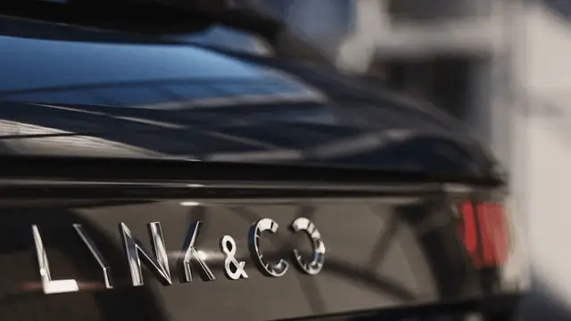Lynk & Co 09,05 — Руссификация у Києві